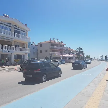 In Paralia Ofrynio
