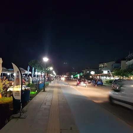 Lejlighed In Paralia Ofrynio