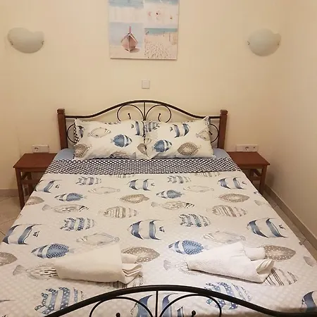 Lejlighed In Paralia Ofrynio